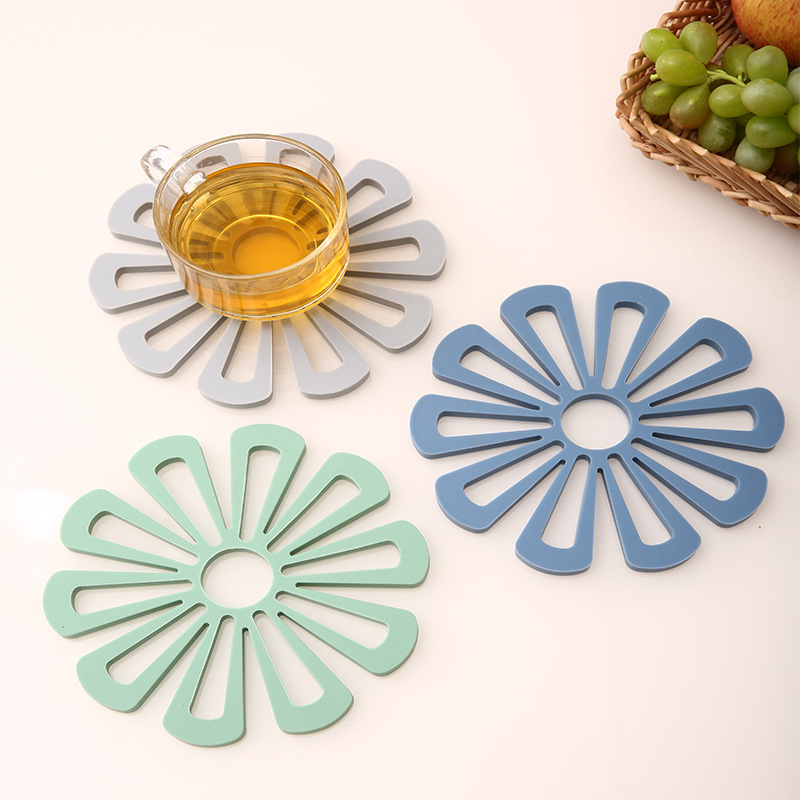 Silicone Flower Shaped Coaster